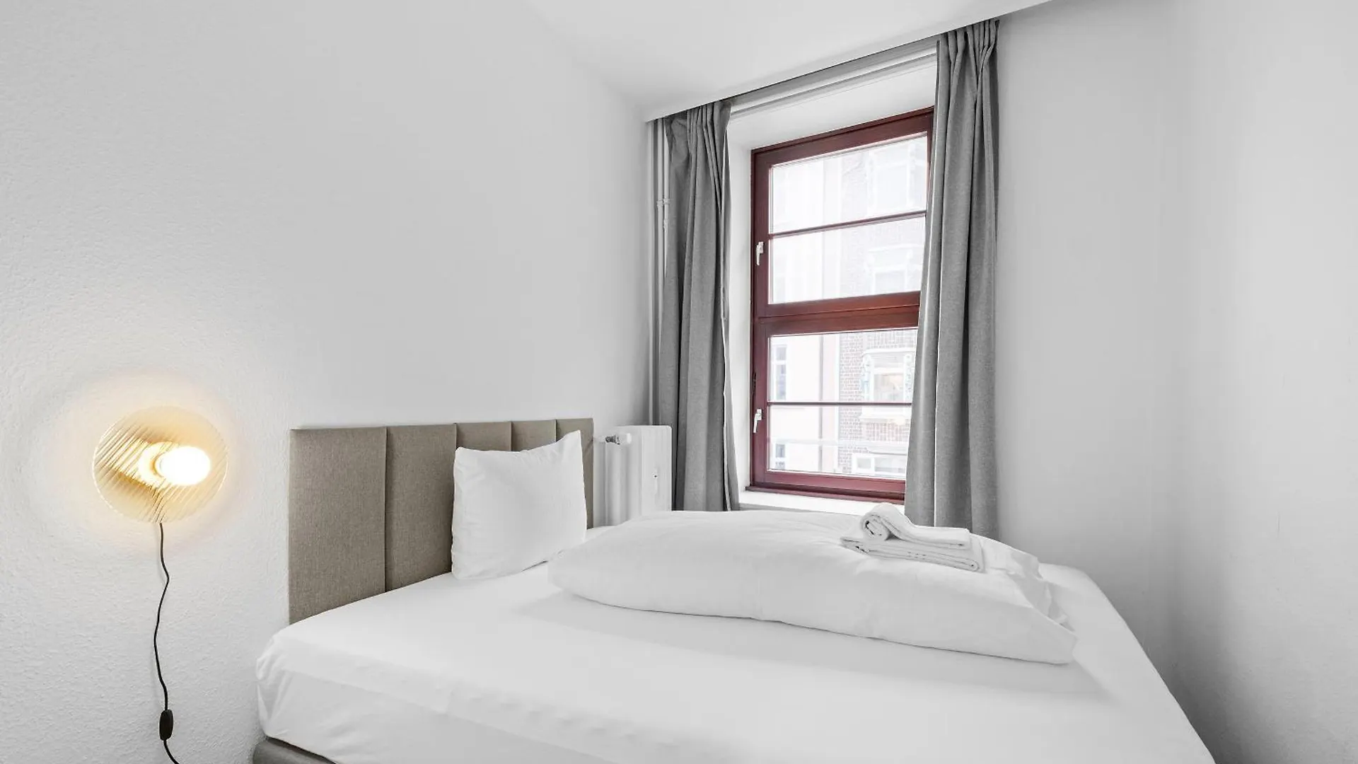 Jungfernstieg Family & Business Apartment Hamborg 0*,  Tyskland
