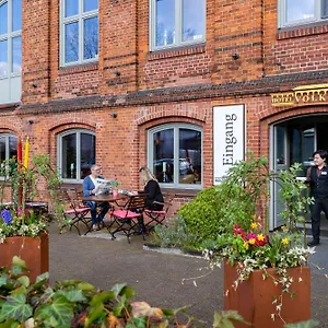 Volksschule Hotel