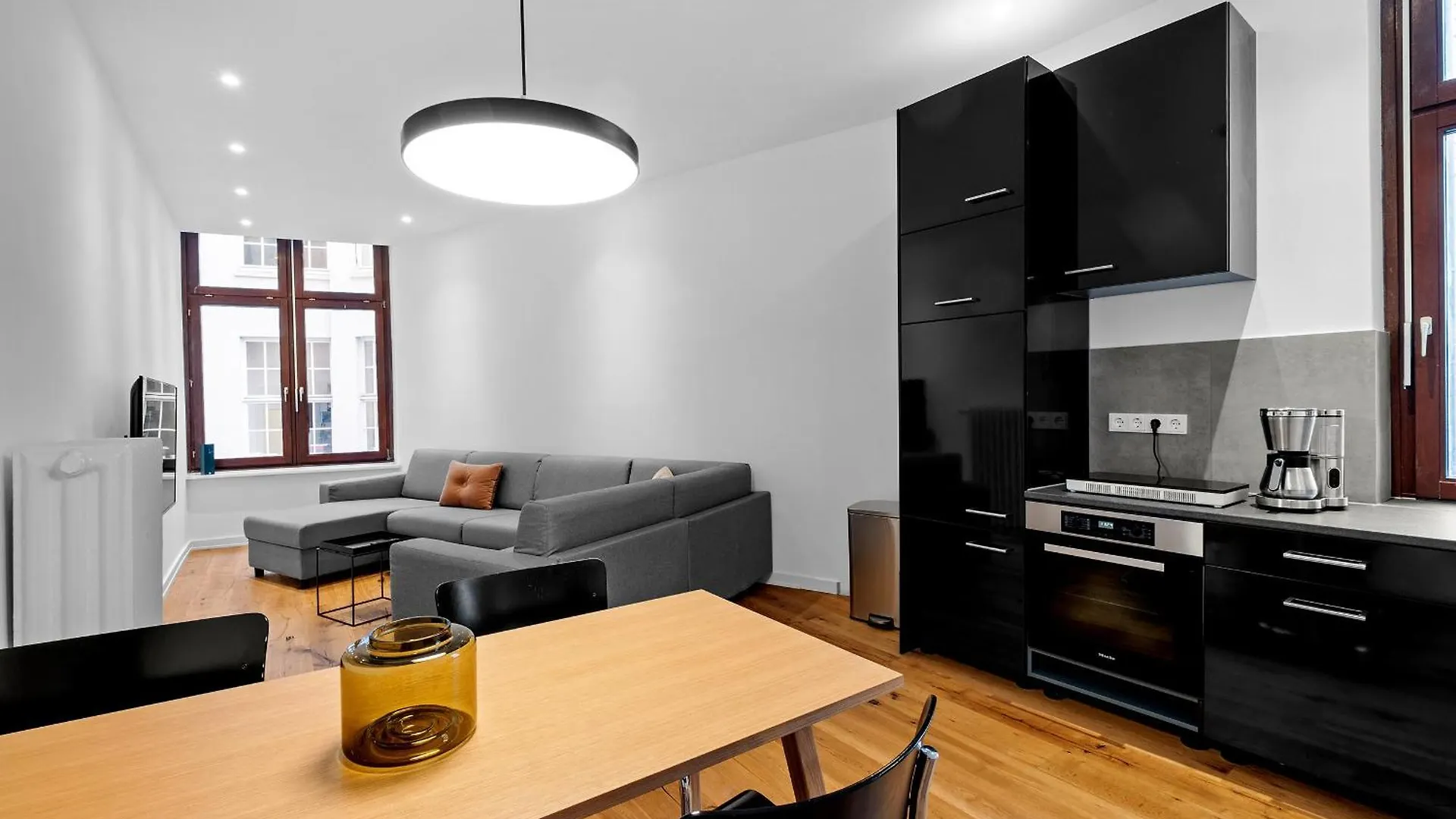 Jungfernstieg Family & Business Apartment Hamburg 0*,  Németország
